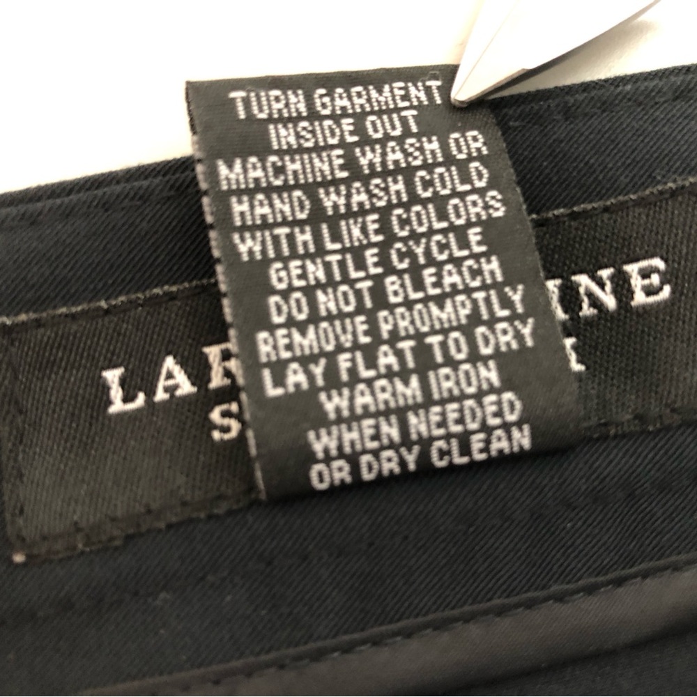 Larry Levine Stretch Tiered Black Skirt, Sz 12 - Picture 11 of 12